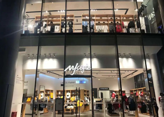 RFID衣服電子標(biāo)簽1